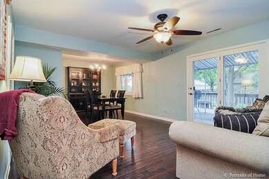 240 Bay Colony Dr, Naperville, IL 60565 - photo 3