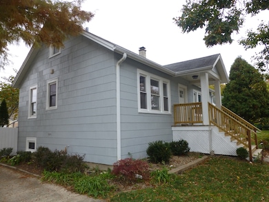 9016 Southview Ave, Brookfield, IL 60513 - photo 2