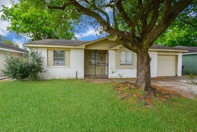 286 Eldon St, Houston, TX 77060 - photo 3