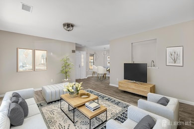 2301 Bayhead Dr, Parlin, NJ 08859 - photo 4