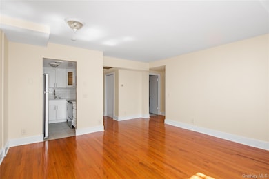 207 Chateau Rive unit 207, Peekskill, NY 10566 - photo 6