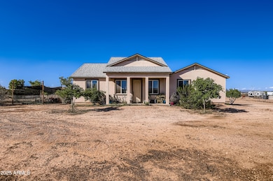 22136 W Gambit Trail, Wittmann, AZ 85361 - photo 5