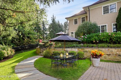 1 Chieftans Rd, Greenwich, CT 06831 - photo 4