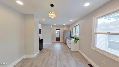 Dining Room (1)