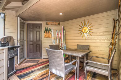 Fairway Village Ln 6 (6 of 37)