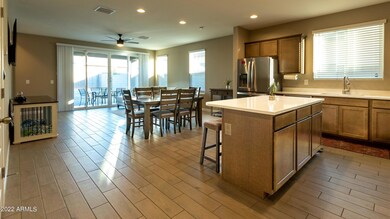 Dining/Kitchen