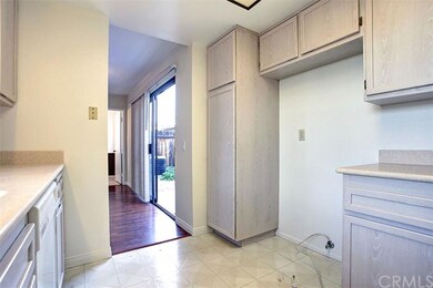 9244 Ramona St unit 14, Bellflower, CA 90706 - photo 4