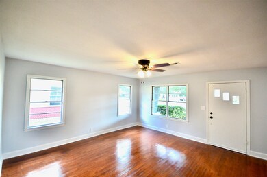 1011 Frances Dr, Rosenberg, TX 77471 - photo 2