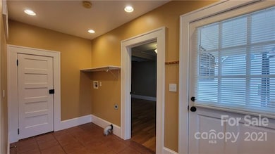 524 Caribou Rd, Asheville, NC 28803 - photo 7