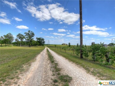 10800 Bigham Rd, Troy, TX 76579 - photo 3