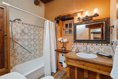 534 1/2 W Alameda St, Santa Fe, NM 87501 - photo 5