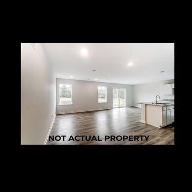 3058 Wyntree Dr, Columbus, OH 43232 - photo 3