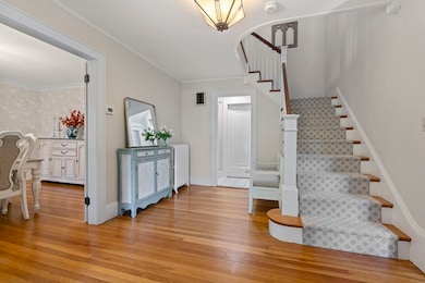 26 Larch Rd, Waban, MA 02468 - photo 4