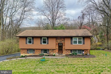 5806 Melville Rd, Sykesville, MD 21784 - photo 2