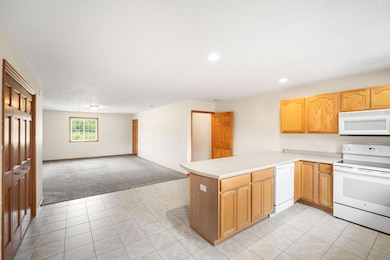 55 Stark St unit 14, Williams Bay, WI 53191 - photo 5