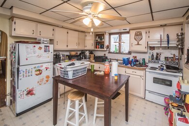 1627 Pittston Ave, Scranton, PA 18505 - photo 4