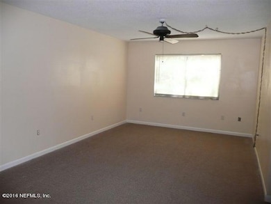 708 Oaks Plantation Dr, Jacksonville, FL 32211 - photo 7