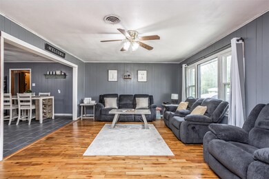 1612 Elizabeth St, Gainesville, TX 76240 - photo 7