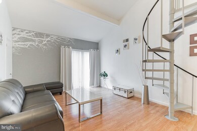 7224 Hilltop Dr unit 106, Brookhaven, PA 19015 - photo 3