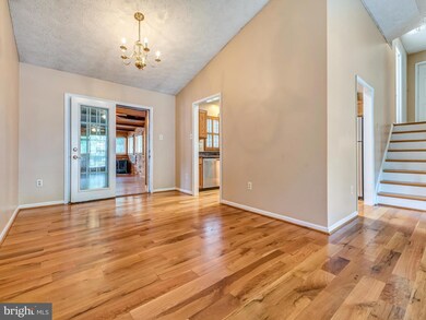 17325 Tamarack Dr, Williamsport, MD 21795 - photo 7