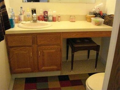 12 E Bluff Rd, Ashland, MA 01721 - photo 7