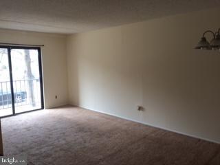 704 A A Putnam Blvd unit A, Wallingford, PA 19086 - photo 3