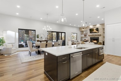 480 Ridge Cir, Sunrise Beach, MO 65079 - photo 5