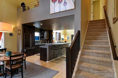 1040 NW Union St, Bend, OR 97701 - photo 2