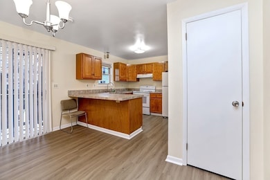 2 Howe Terrace unit 13, Dorchester, MA 02125 - photo 5