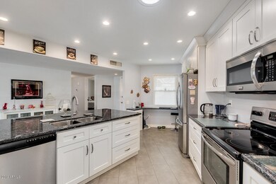 17272 N 105th Ave, Sun City, AZ 85373 - photo 7