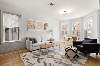 42 Highland Ave unit 4, Somerville, MA 02143 - photo 3