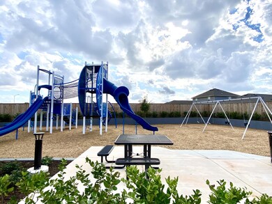 17735 Pemswood Dr, Hockley, TX 77447 - photo 5