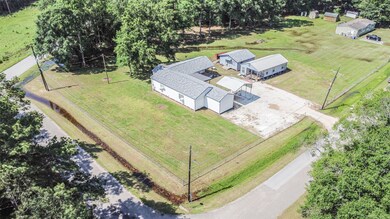 15340 Martin Dr, Conroe, TX 77302 - photo 2