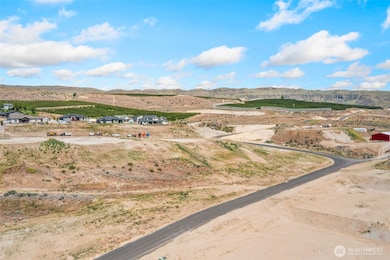 0 S Valiant Dr unit 18 NWM2392419, East Wenatchee, WA 98802 - photo 6