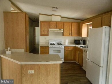 11 Bayberry Ln, Williamstown, NJ 08094 - photo 5