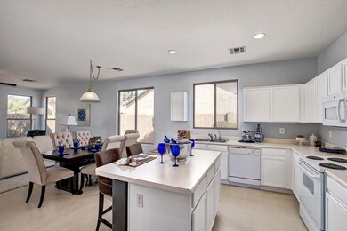 KITCHEN 4
