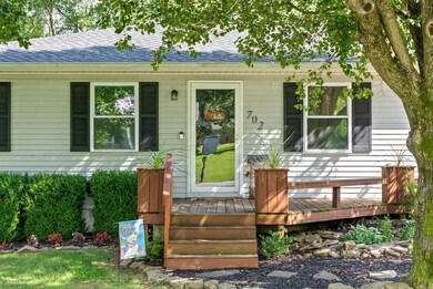 702 Pineridge Dr, Hopkinsville, KY 42240 - photo 2