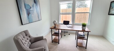 310 Sowbread St, Houston, TX 77018 - photo 5