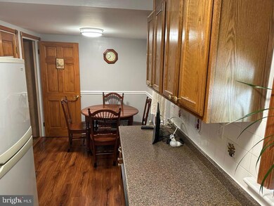 1002 Booker Dr, Capitol Heights, MD 20743 - photo 3