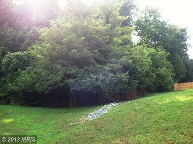 8635 Queensway Ct, White Plains, MD 20695 - photo 5