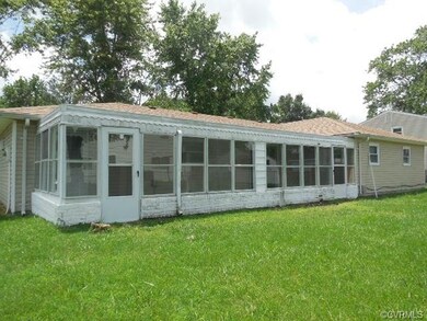 Rear view of Sun Room
