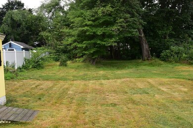 262 Burnham Rd, Lowell, MA 01852 - photo 3