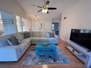 65 Carriage Trail, Middletown, RI 02842 - photo 3