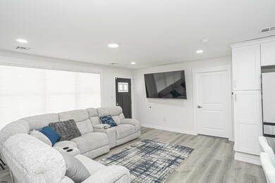 87 W Laurel Dr, Somers Point, NJ 08244 - photo 4