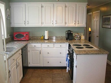 18 John St, Tiverton, RI 02878 - photo 5