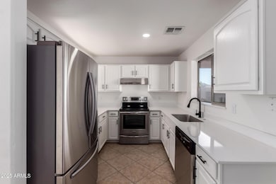 5926 S 16th Dr, Phoenix, AZ 85041 - photo 2