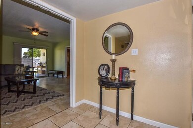 Foyer-Family Room