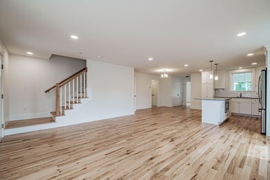 125 Falcon Crest Dr unit 3, Gorham, ME 04038 - photo 3