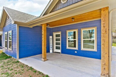 1022 Chase St, Denison, TX 75020 - photo 3