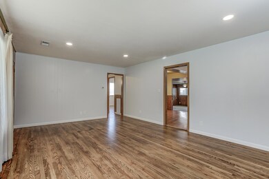 6-1445MillerWay-5